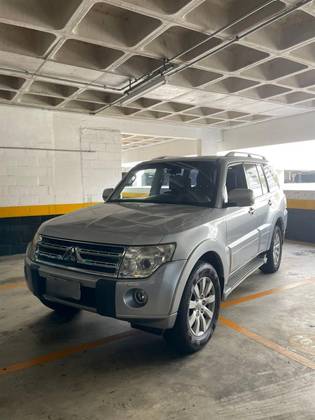MITSUBISHI PAJERO FULL 3.8 HPE 4X4 V6 24V GASOLINA 4P AUTOMÁTICO